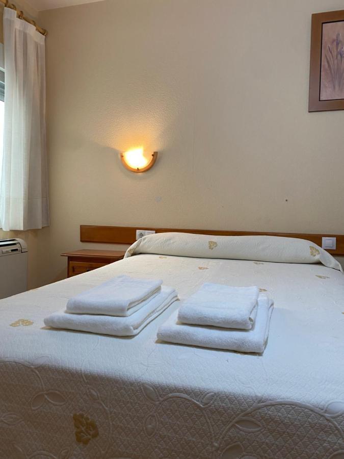 Hostal Jose Mari Ciudad-Rodrigo Екстериор снимка