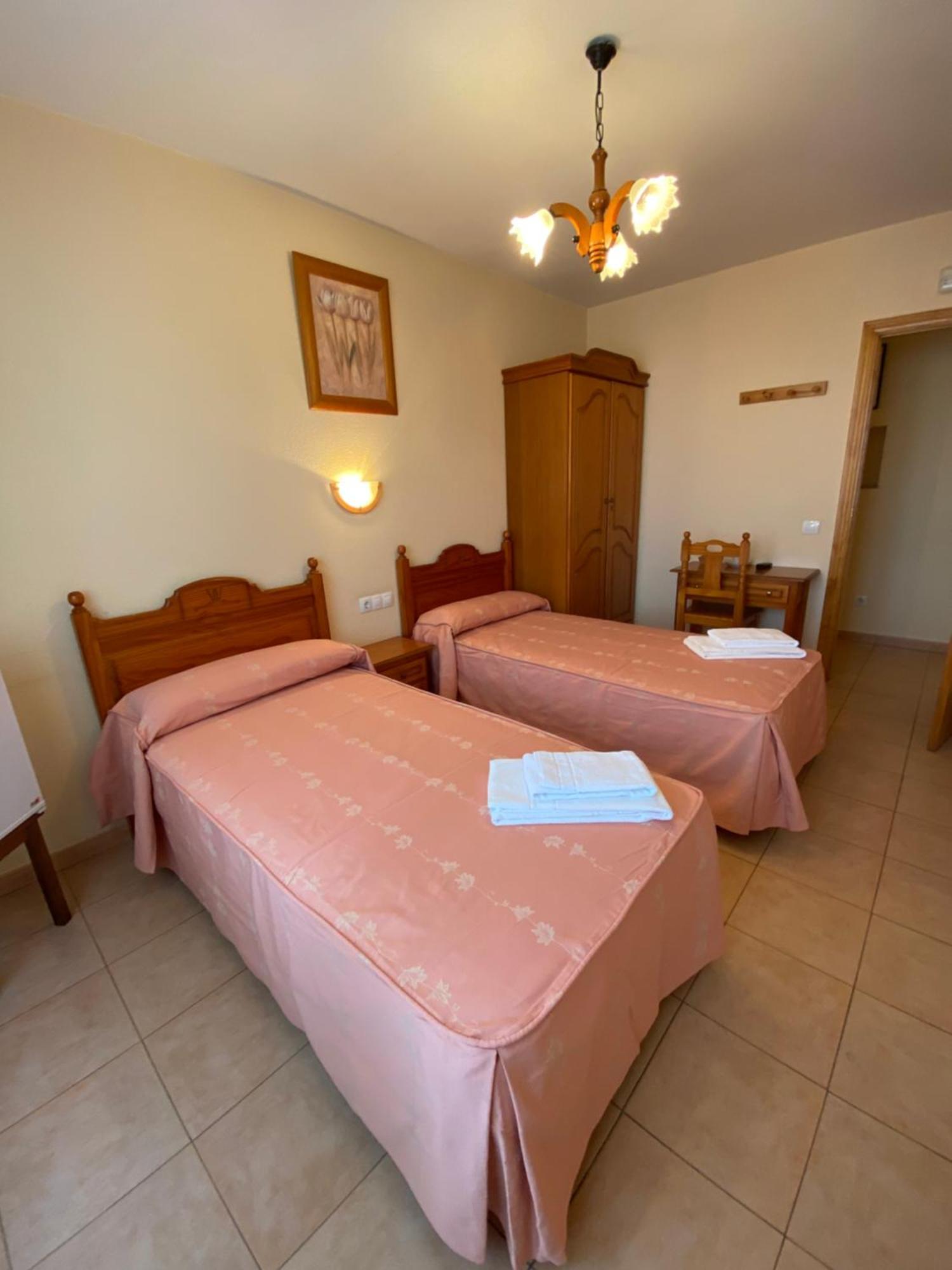 Hostal Jose Mari Ciudad-Rodrigo Екстериор снимка