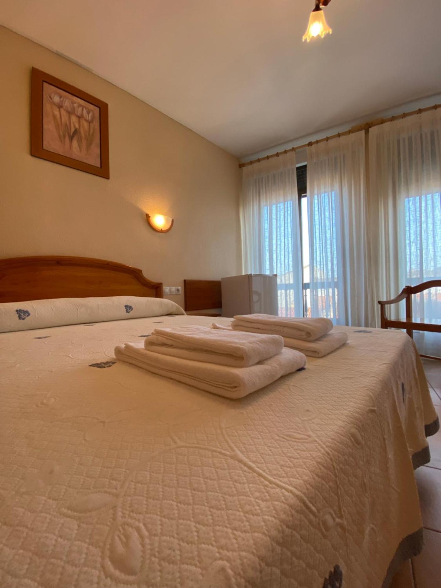 Hostal Jose Mari Ciudad-Rodrigo Екстериор снимка